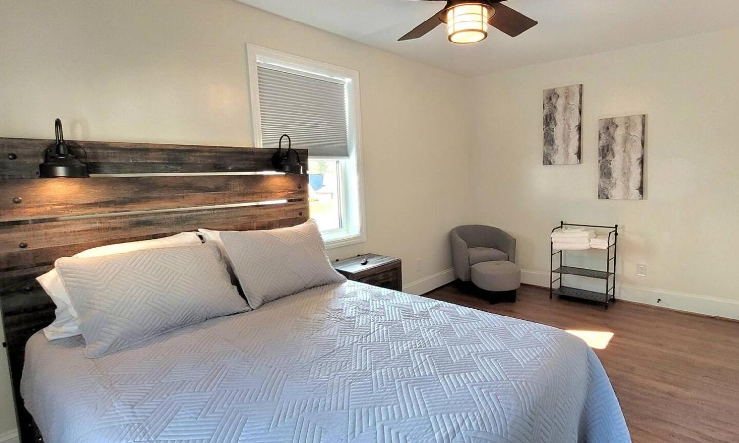 The Traveler On Main - Suite 1 Tazewell Luaran gambar